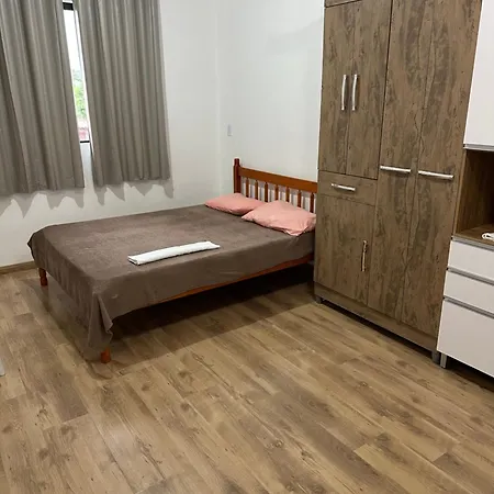 Ap Studio Amplo E Arejado, Com Internet Rapida, Facil Acesso Ao Centro E Porto De Paranagua Exterior photo