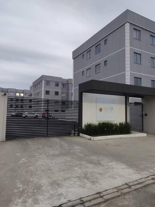 Ap Amplo E Arejado, Com Internet Rapida, Facil Acesso Ao Centro E Porto De * Paranagua